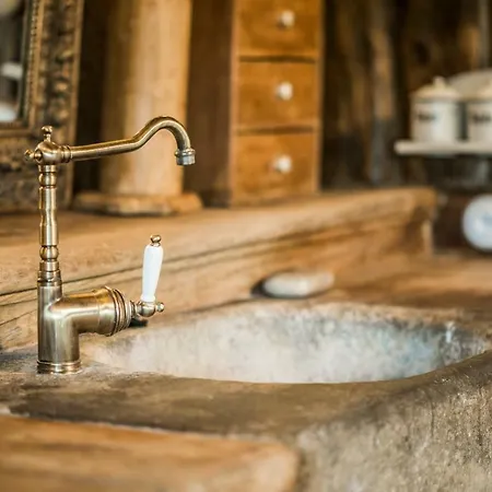 Luxusni Srub Liny 컨트리하우스