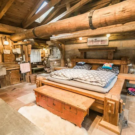 Luxusni Srub Liny 컨트리하우스