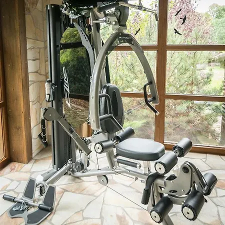 컨트리하우스 Luxusni Srub Liny