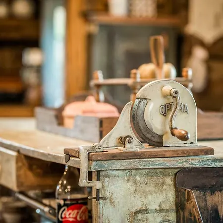 Luxusni Srub Liny 컨트리하우스 *